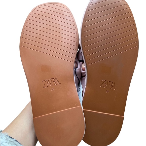 Zara Puff Slides Crisscrossed Sandals - Picture 12 of 13